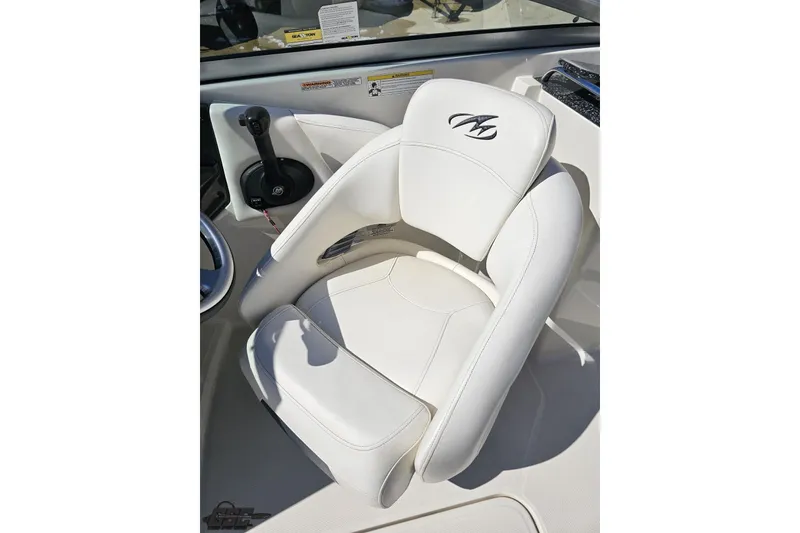 Slide: The Image of White captain's chair in 2013 Monterey M3 Sport Boat cockpit. - 60