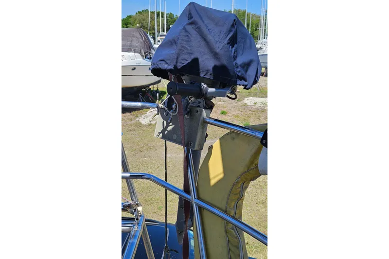 Slide: The Image of Interior of 1989 Pacific Seacraft 37 sailboat with navigation equipment and seating area. - 32
