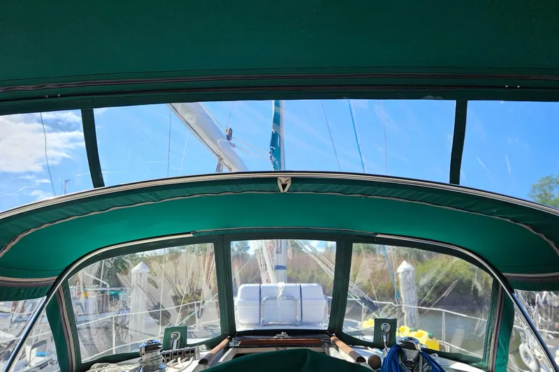 Slide: The Image of Teak deck of 2000 Beneteau Oceanis Clipper 361 sailboat, showcasing elegant wood finish. - 15