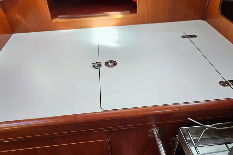 Slide: The Image of Sirocco fan inside a 2000 Beneteau Oceanis Clipper 361 yacht cabin. - 49