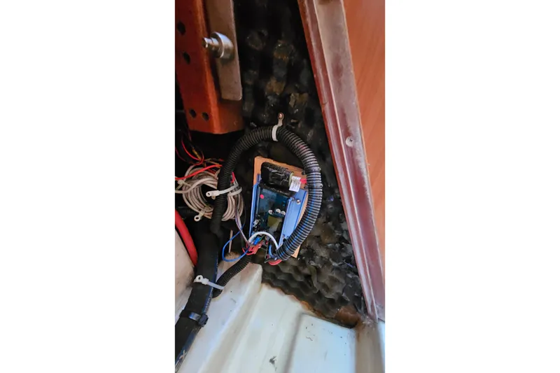 Slide: The Image of Victron Energy BlueSolar charge controller on Beneteau Oceanis Clipper 361, 2000 model. - 59