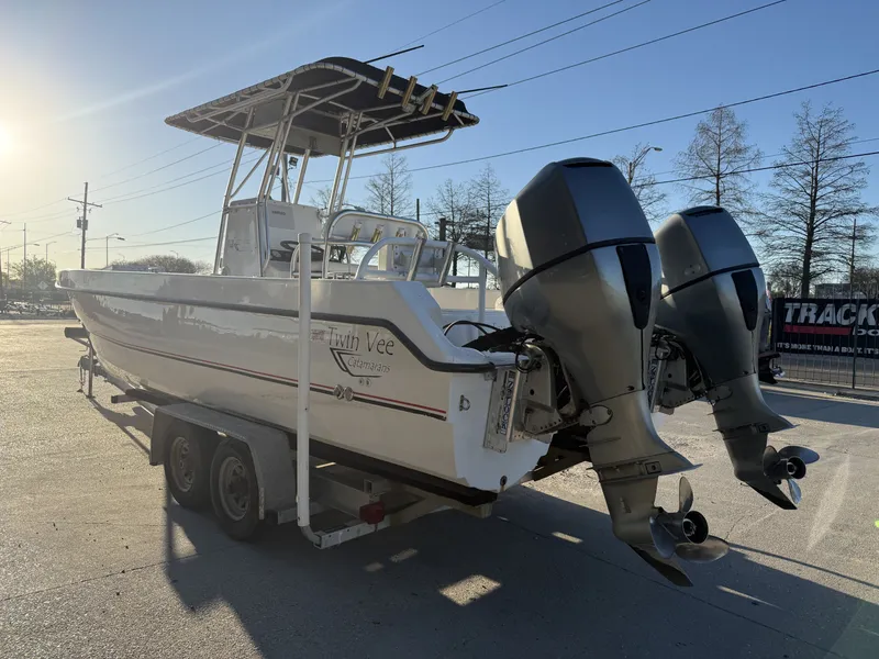 Slide: The Image of Twin Vee 260 2007 - 9