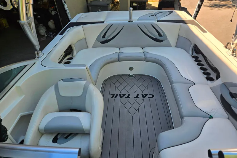 Slide: The Image of Luxurious interior of 2010 MB SPORTS 21 Tomcat boat with plush seating and sleek design. - 12