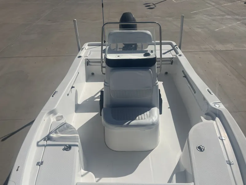 Slide: The Image of Sea Fox 180XT 2013 - 17