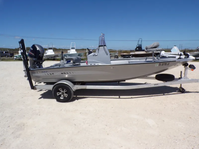 Slide: The Image of Xpress H190B Bay 2021 - 13