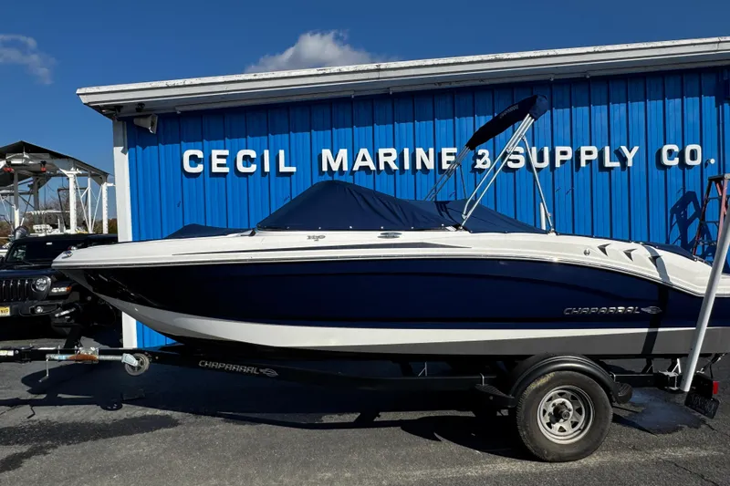 Slide: The Image of 2015 Chaparral 19 H2O Sport boat on trailer at Cecil Marine & Supply Co. - 8