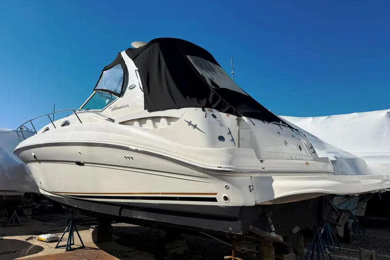 Slide: The Image of Hull Port AFT Quarter - 40