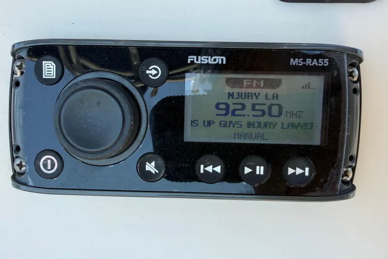 Slide: The Image of Fusion MS-RA55 marine stereo displaying FM 92.50 MHz on Grady-White Fisherman 209. - 20