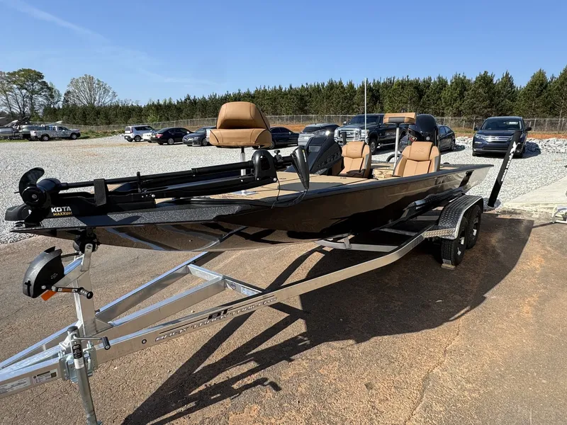 Slide: The Image of Xpress Hyper-Lift Bass Series H20 BASS 2026 - 3