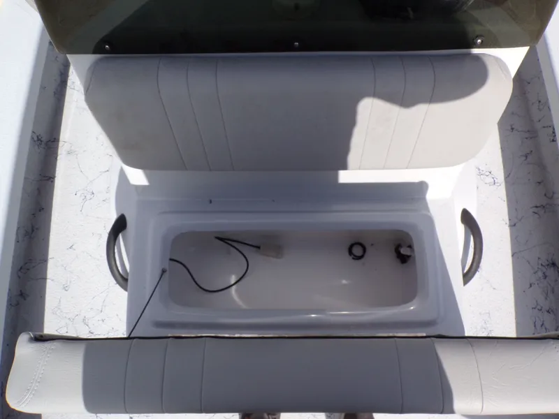 Slide: The Image of Majek 18 Illusion M2 2022 - 19