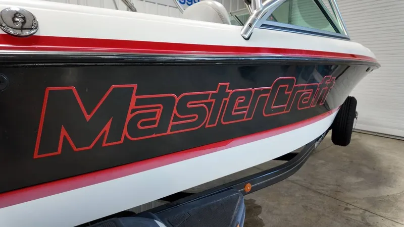Slide: The Image of MasterCraft X2 2004 - 2