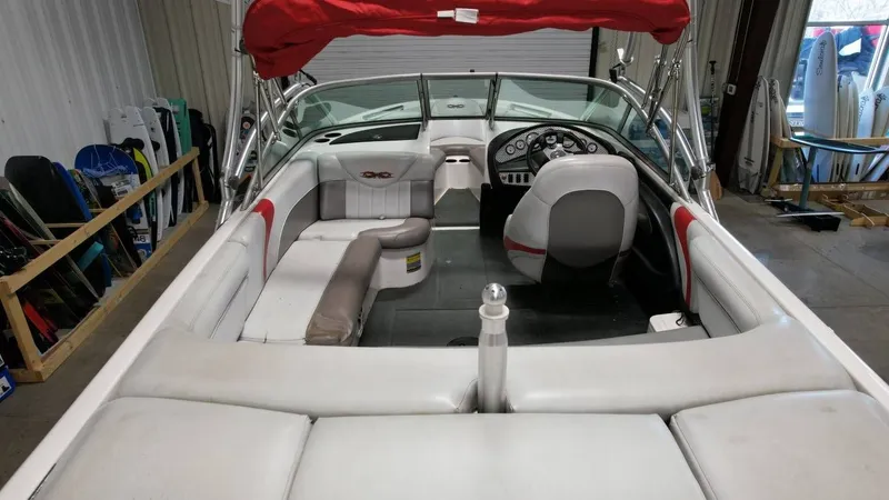 Slide: The Image of MasterCraft X2 2004 - 38