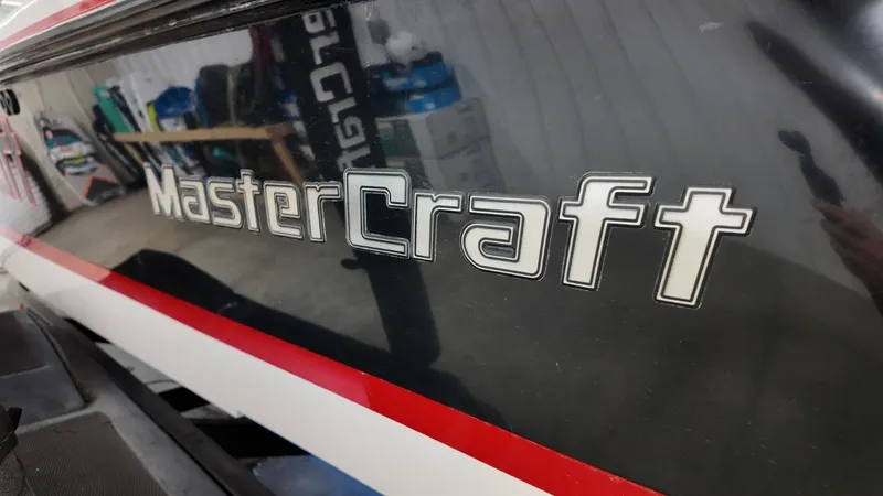 Slide: The Image of MasterCraft X2 2004 - 4