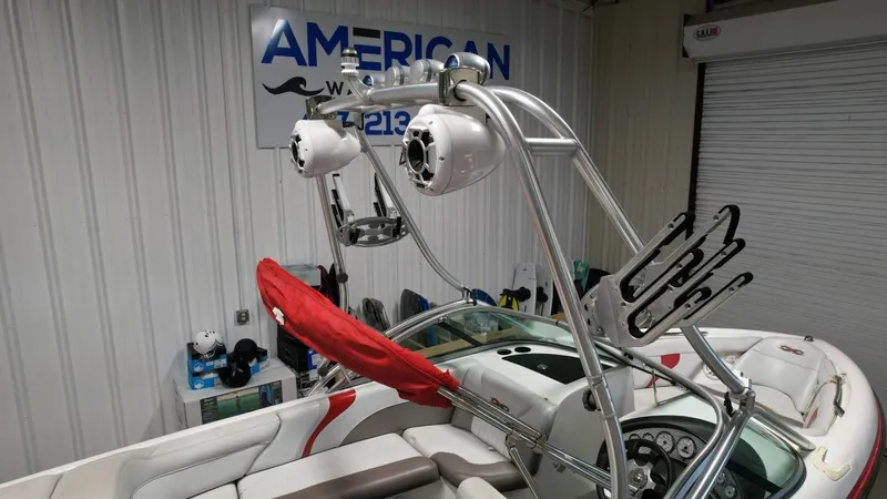 Slide: The Image of MasterCraft X2 2004 - 41