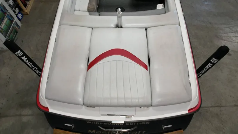 Slide: The Image of MasterCraft X2 2004 - 46