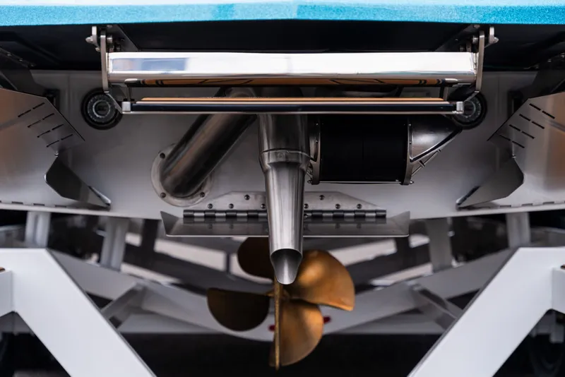 Slide: The Image of Rear view of Tigé Ultré 25ZX boat, model year 2026. - 31