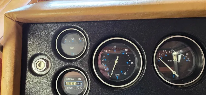 Slide: The Image of Glastron 18 1981 - 2