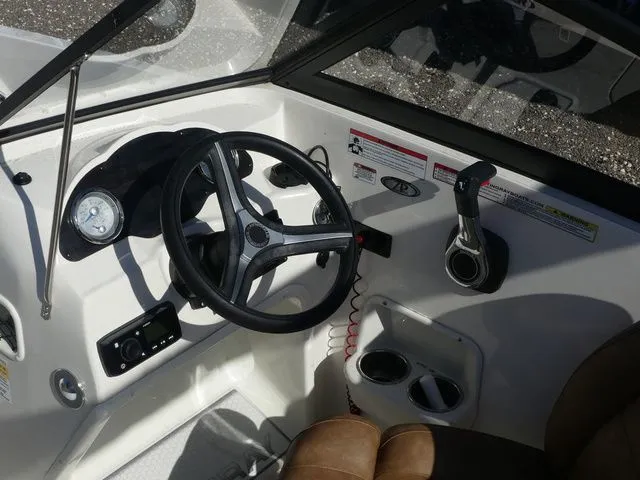 Slide: The Image of Stingray 191 DC 2022 - 13