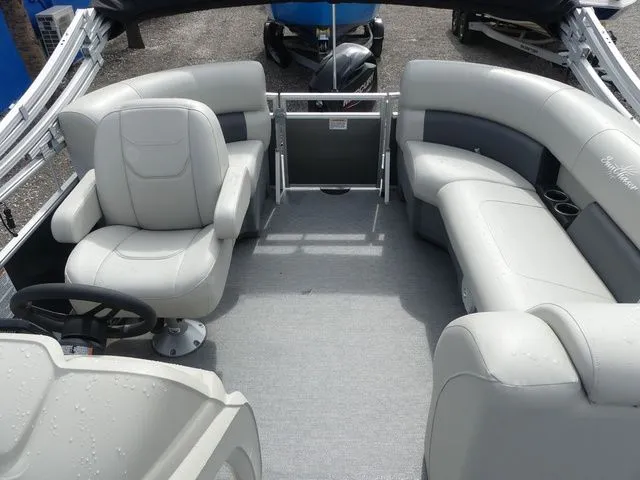 Slide: The Image of SunChaser 18 Fish 2021 - 12