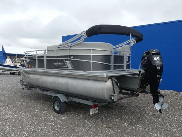 Slide: The Image of SunChaser 18 Fish 2021 - 6