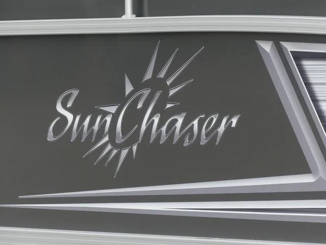 Slide: The Image of SunChaser 18 Fish 2021 - 7