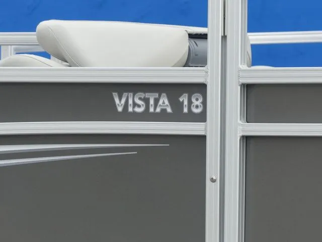 Slide: The Image of SunChaser 18 Fish 2021 - 8