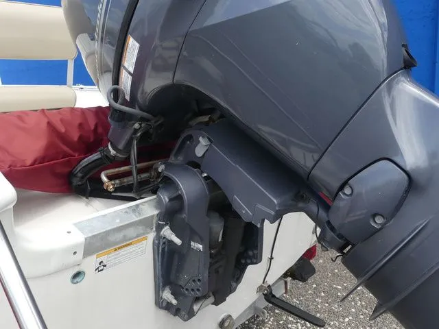 Slide: The Image of NauticStar 1810 NauticBay 2016 - 12