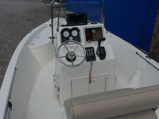 Slide: The Image of NauticStar 1810 NauticBay 2016 - 15