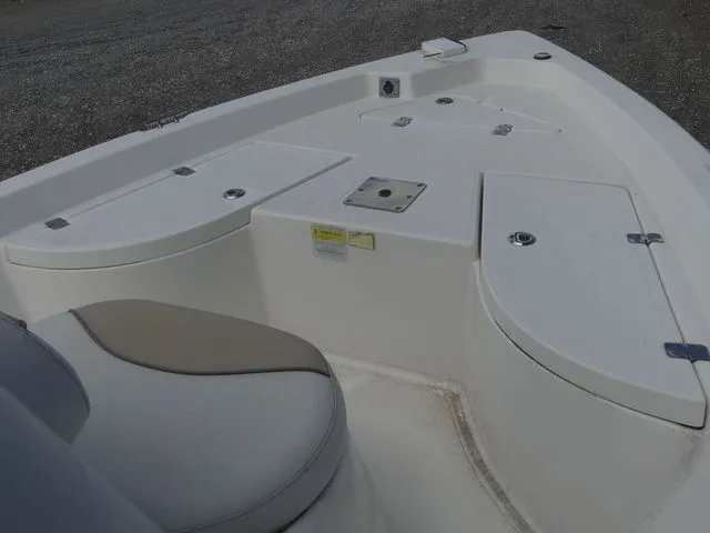 Slide: The Image of NauticStar 1810 NauticBay 2016 - 25