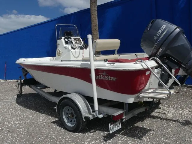 Slide: The Image of NauticStar 1810 NauticBay 2016 - 6