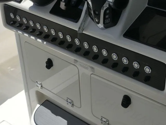 Slide: The Image of Shearwater 270 CAROLINA SS OPEN BOW 2026 - 22