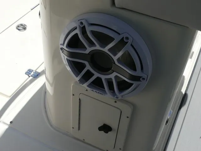 Slide: The Image of Shearwater 270 CAROLINA SS OPEN BOW 2026 - 24