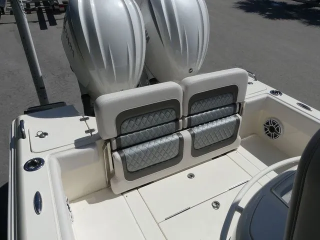 Slide: The Image of Shearwater 270 CAROLINA SS OPEN BOW 2026 - 25