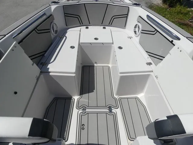 Slide: The Image of Scarab 255 Open ID 2018 - 11