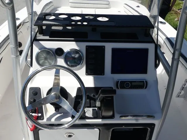 Slide: The Image of Yamaha 190 FSH 2017 - 12