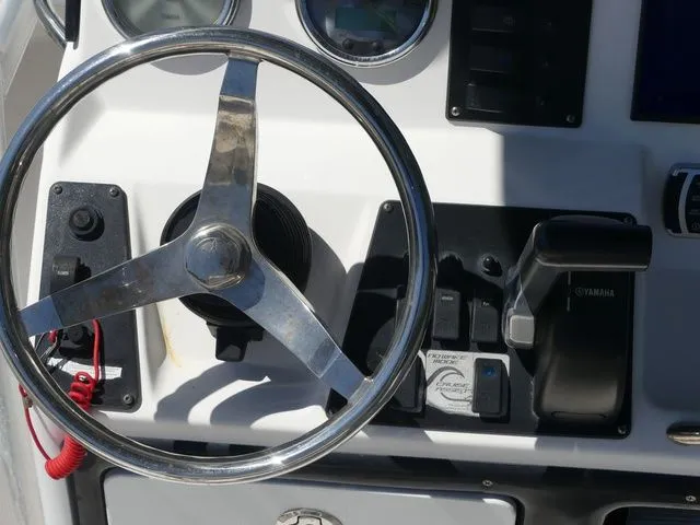 Slide: The Image of Yamaha 190 FSH 2017 - 15