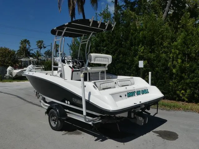 Slide: The Image of Yamaha 190 FSH 2017 - 6