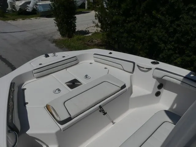 Slide: The Image of Yamaha 190 FSH 2017 - 9