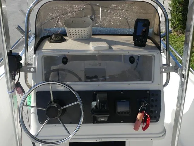 Slide: The Image of Wellcraft 190 CCF 1995 - 17