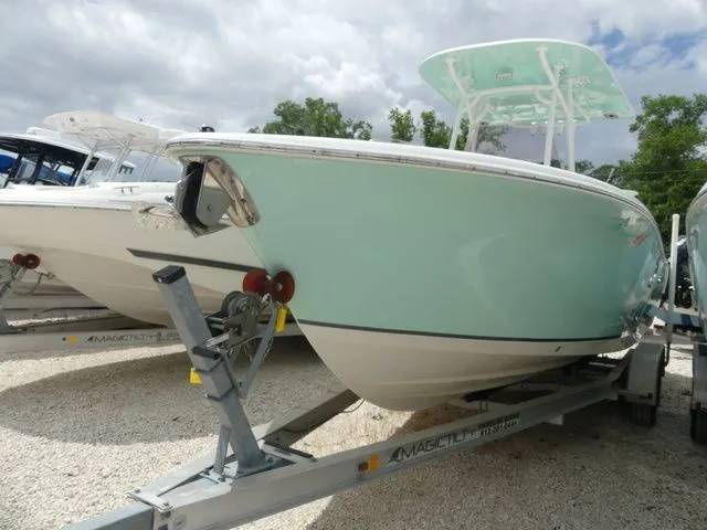 Slide: The Image of NauticStar 2602 Legacy 2019 - 2