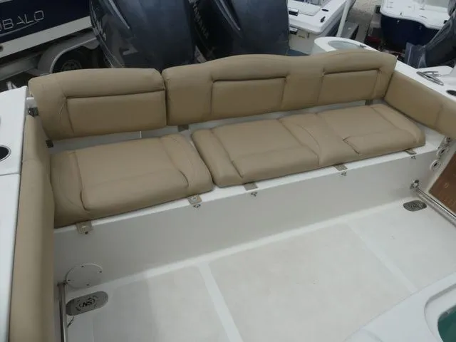 Slide: The Image of NauticStar 2602 Legacy 2019 - 6