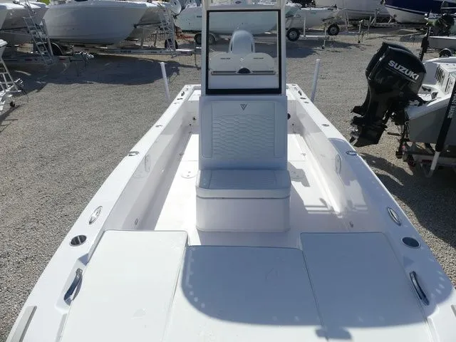 Slide: The Image of 2026 Twin Vee 220 Baycat boat with Suzuki outboard motor. - 22
