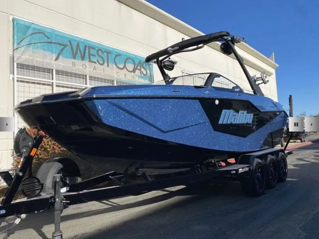 Slide: The Image of Malibu M230 2025 - 3