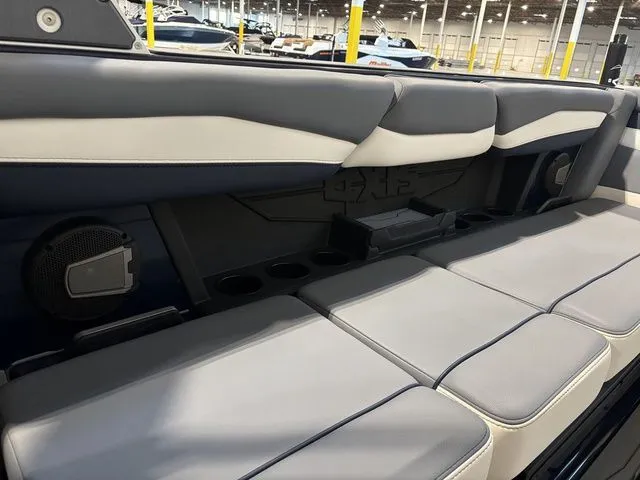 Slide: The Image of Axis Wake Research A245 2025 - 9