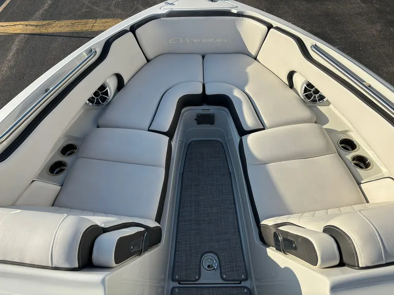 Slide: The Image of Crownline Boats 260 SS 2023 - 30