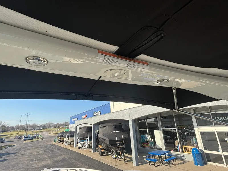 Slide: The Image of Crownline Boats 260 SS 2023 - 38