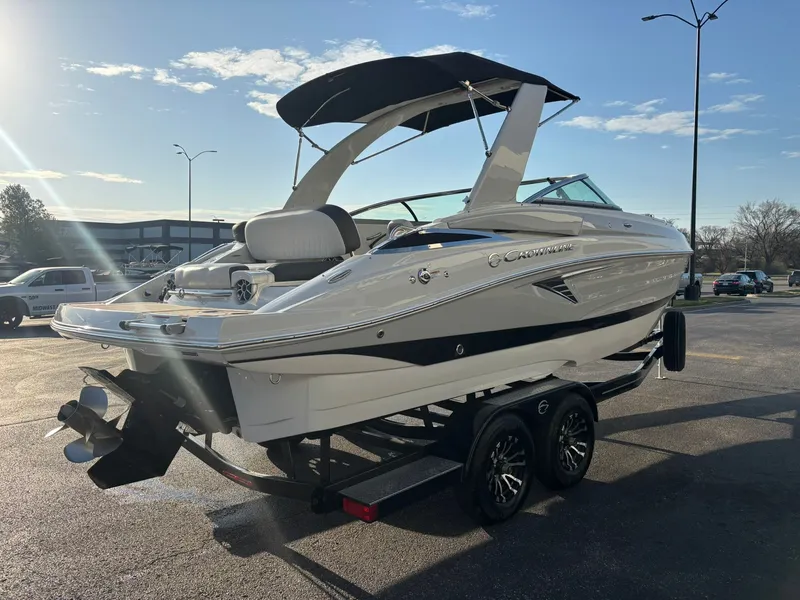Slide: The Image of Crownline Boats 260 SS 2023 - 5