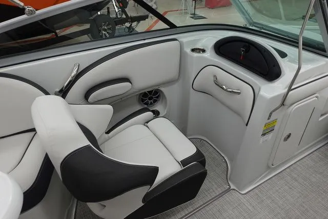 Slide: The Image of Crownline Boats E220 XS 2025 - 12