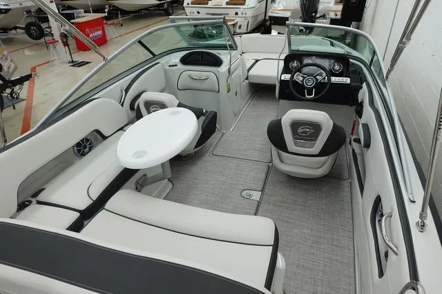 Slide: The Image of Crownline Boats E220 XS 2025 - 7