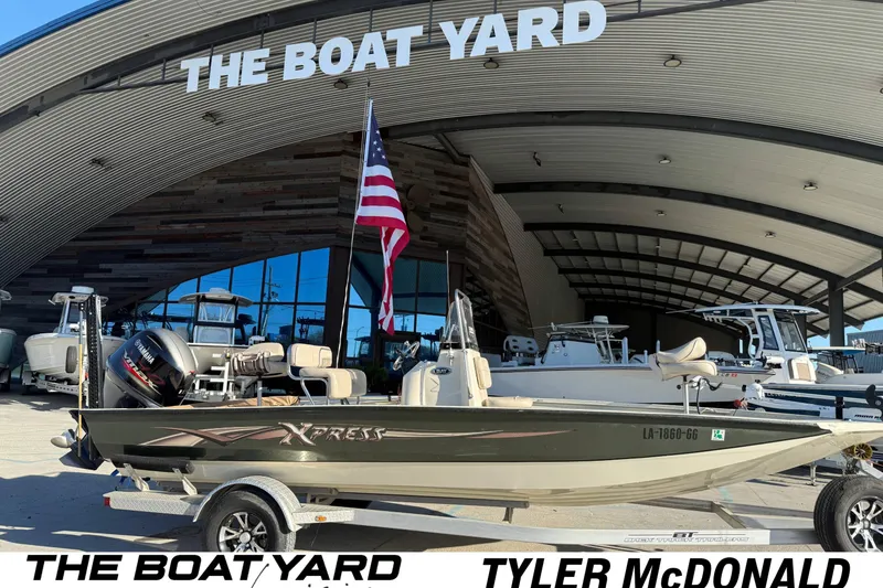 The Image of Xpress H20B Bay 2016 - undefined